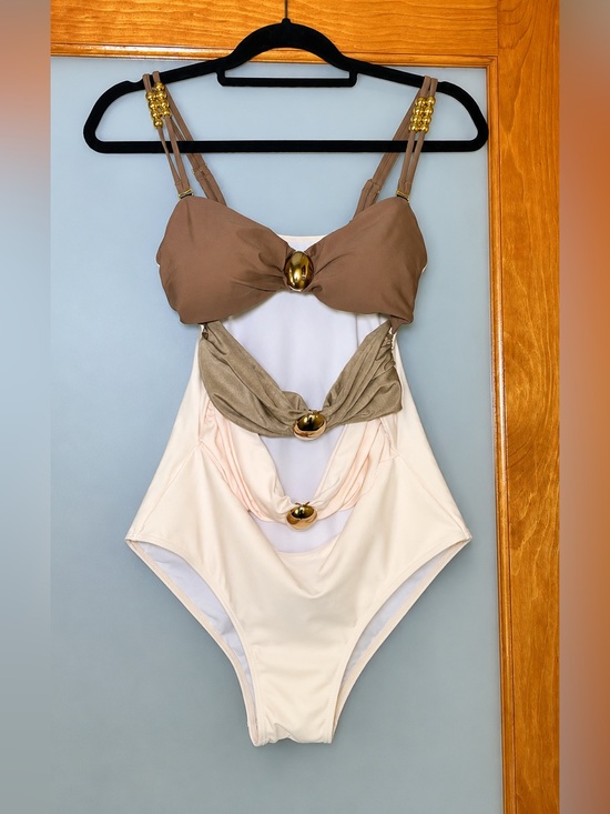 Commense Other - COMMENSE Colorblock Cutout One-Piece Swimsuit – Size Medium – NWT
